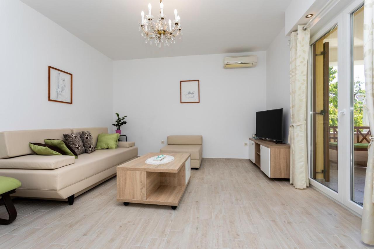 Apartments Hana Baška Zewnętrze zdjęcie