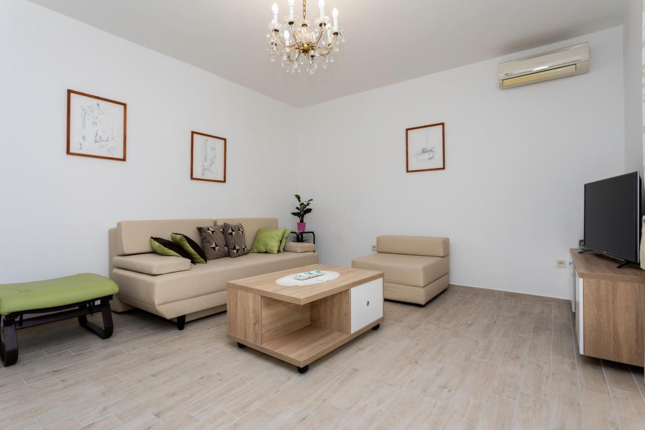Apartments Hana Baška Zewnętrze zdjęcie