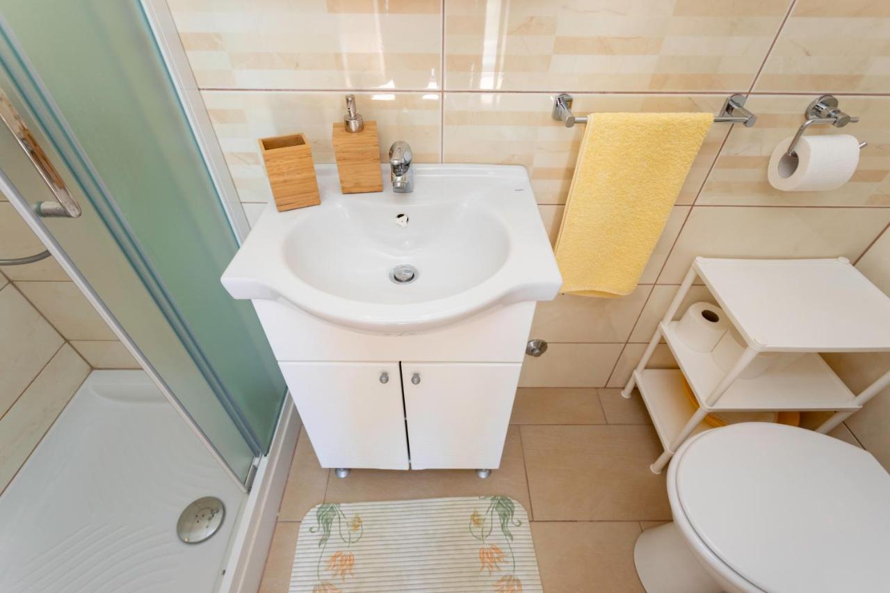 Apartments Hana Baška Zewnętrze zdjęcie